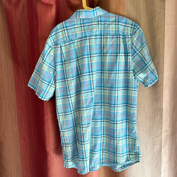 Like New 100% Cotton Button Down Short Sleeves Men’s Small Plaid Shirt - Picture 4 of 4